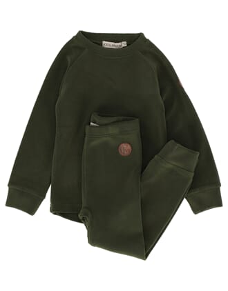 Jona Fleece-sett mørk oliven - Gullkorn