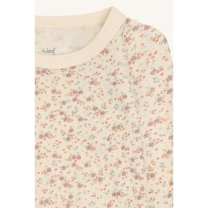 Baloo omslag ull/bambus Flowers offwh - Hust & Claire