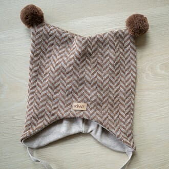 Hat with figures beige - Kivat