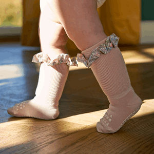 GBGL-SoftPink_Rel GoBabyGo_SoftPink_BambooSocks_Liberty (3).png