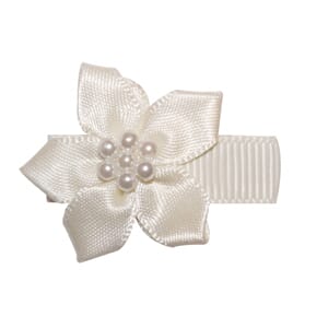 Babysløyfe blomst perler Offwhite - Den Lille Prikken